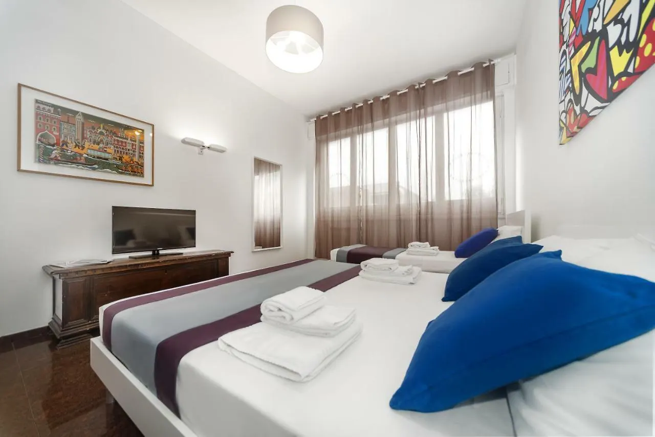 Casa Da Suite Olivia Милан Апартаменты